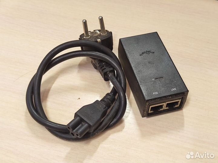 Адаптер питания POE GP-A240-050