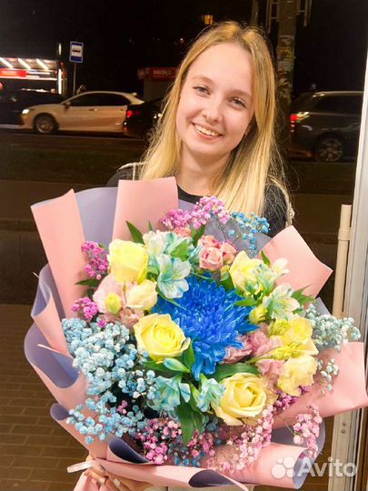 Доставка цветов и букетов