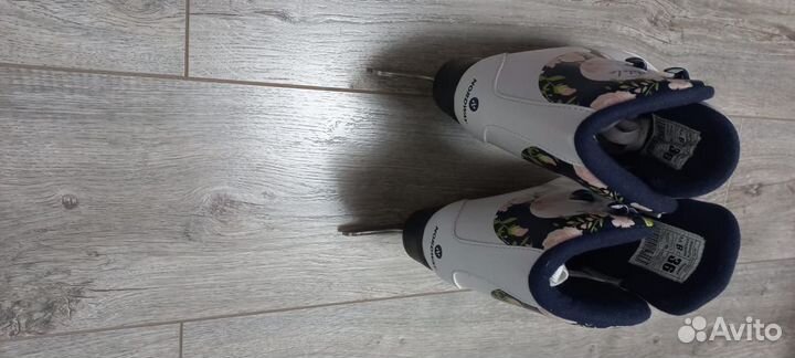 Коньки фигурные