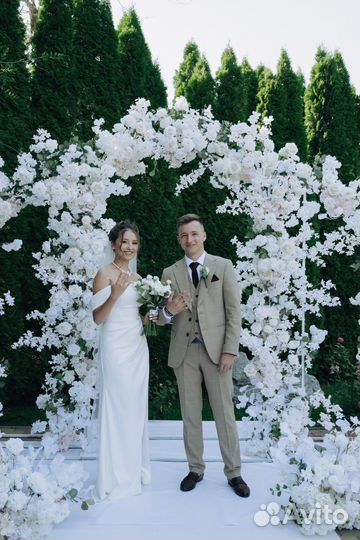 Свадебное платье