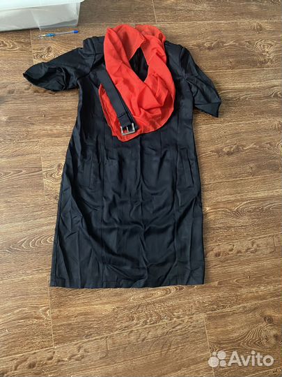 Женская форма полиции