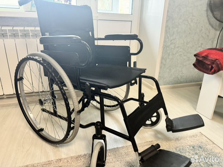 Коляска инвалидная
