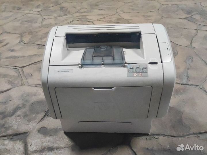 Лазерный принтер HP LaserJet 1018