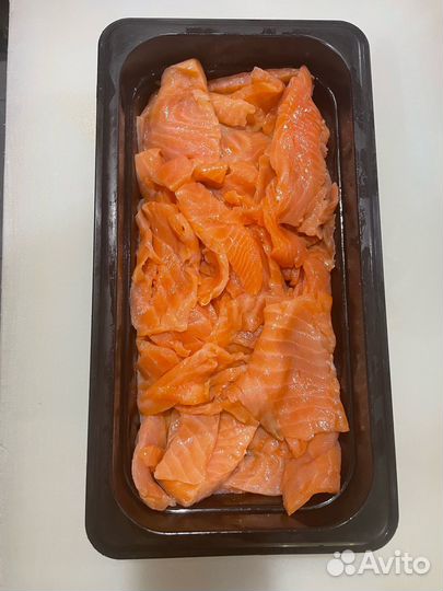 Мясо лосося слабосоленое