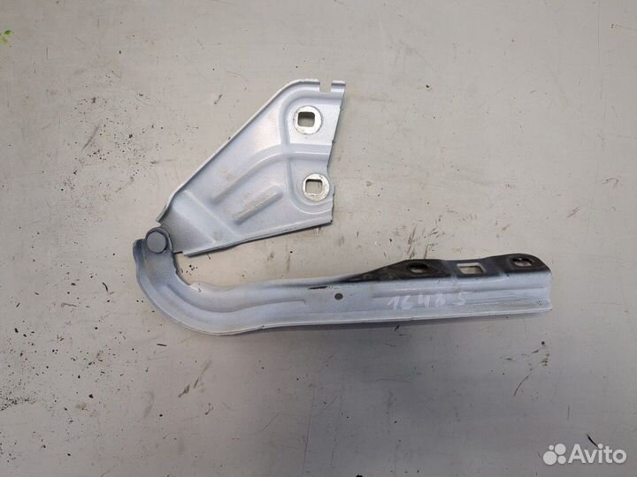 Петля капота Chevrolet Volt, 2017