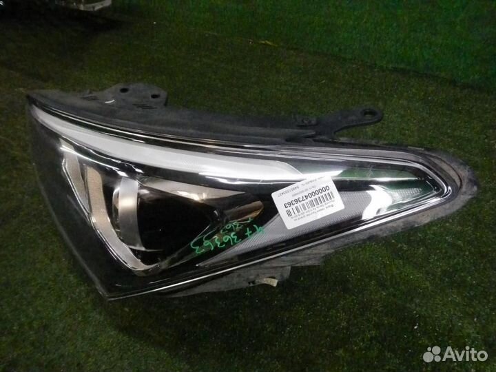 Фара левая Hyundai Santa Fe