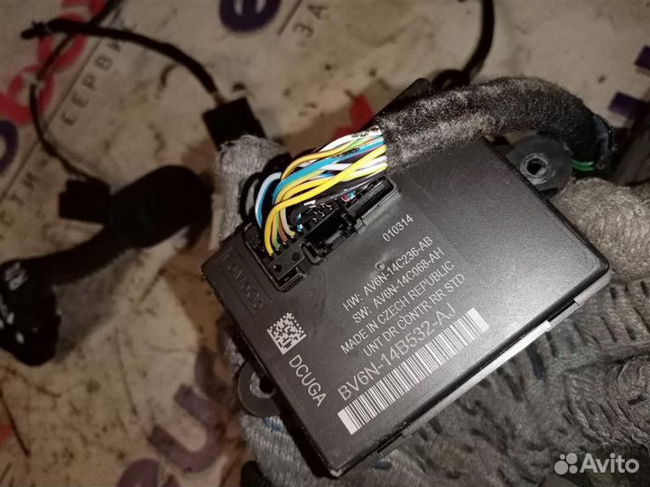 Проводка двери Ford Focus III 2011