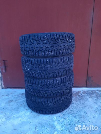 Hankook Winter I'Pike 23.5/55 R17 103T