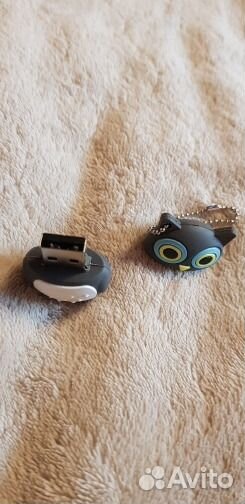 Флешка нов 32г