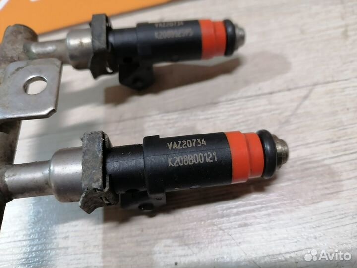 Рампа топливная форсунка проводка Chevrolet Niva