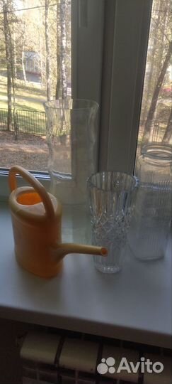 Вазы, кувшин, лейка