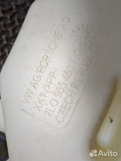 Бачок омывателя Porsche Cayenne, 2010