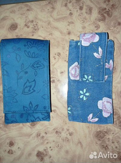 Два чехла
