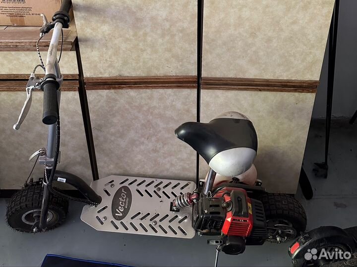 Мотосамокат vector