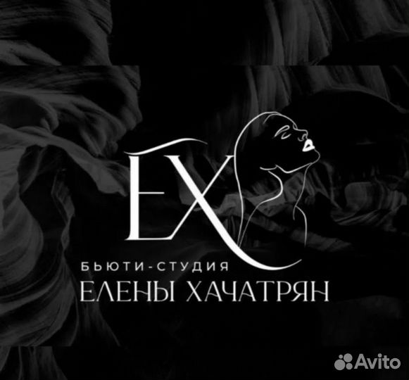 Врач косметолог