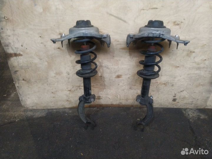 Стойка в сборе перед. Audi A4