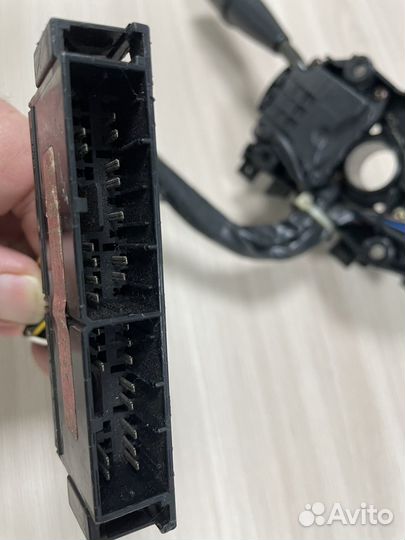 Блок подрулевых переключателей Toyota