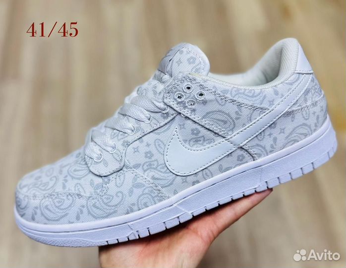 Кроссовки Nike SB Dunk Low Pro