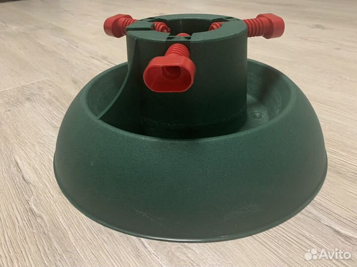 Подставка под елку