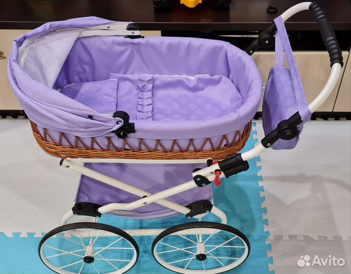 Коляска для куклы
