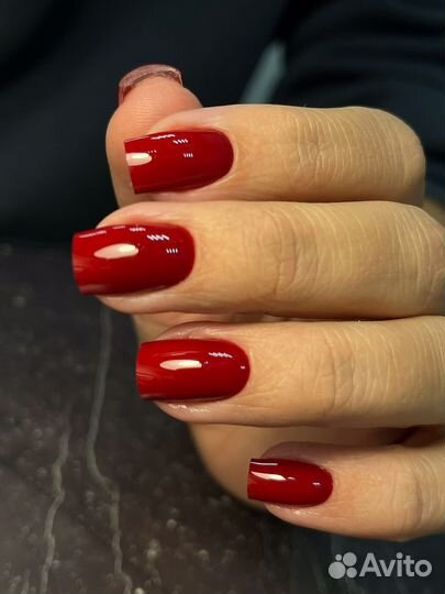 Маникюр и педикюр