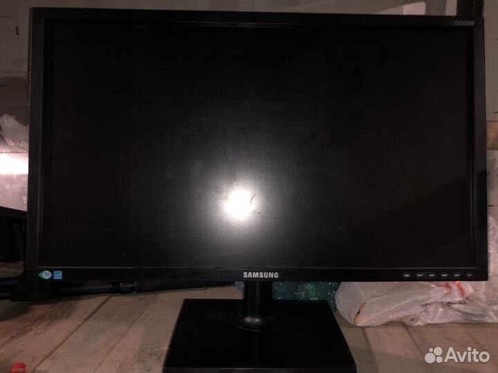 Монитор Samsung 23