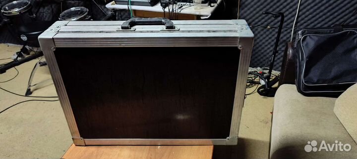 Кейс для line 6 helix LT