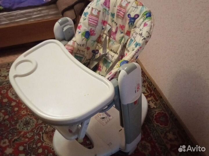 Столик для кормления, качели бу