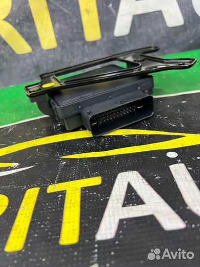 Блок управления подвеской Kia Stinger 1 2017-2023