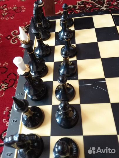 Шахматы подарочные СССР,бакелит,латунь