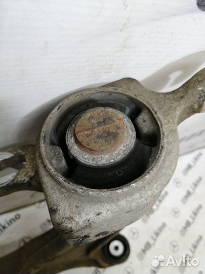 Рычаг подвески нижний передний правый Mercedes Ml