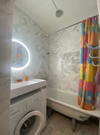 2-к. квартира, 65 м², 1/12 эт.