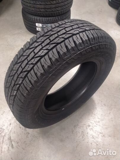 Yokohama Geolandar A/T G015 265/70 R18 116H