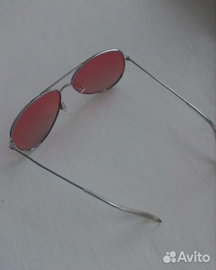 Солнцезащитные очки