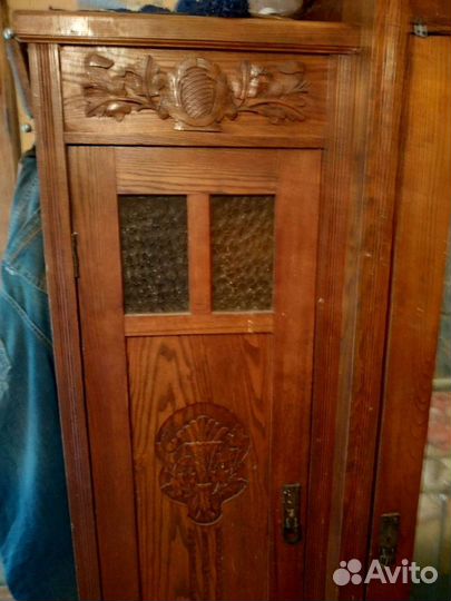 Антикварный шкаф 19 век