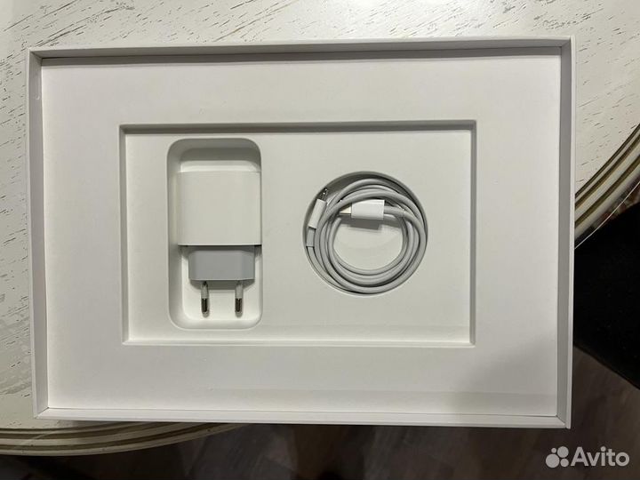 iPad 8 поколения 128гб