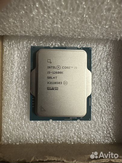 Процессор Intel Core i5-12600K Intel Graphics 770