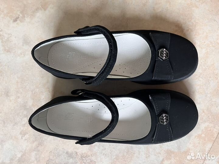 Туфли для девочки 34