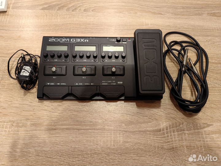 Педаль эффектов для гитары Zoom G3xn