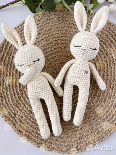 Вязаный зайчик игрушка 24см ручная работа