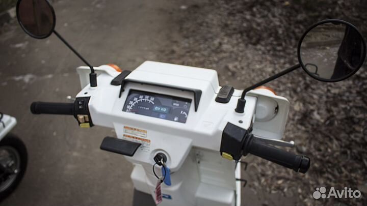 Скутер Honda Gyro Х