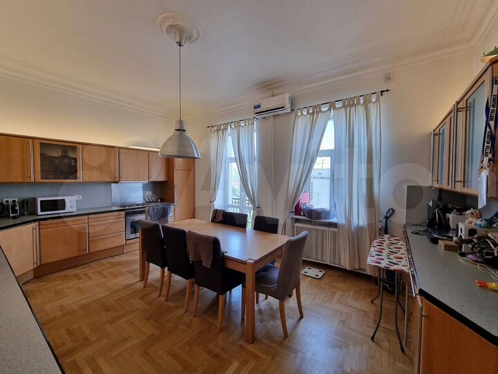 3-к. квартира, 75 м², 8/8 эт.