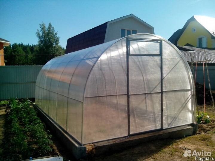Теплица из поликарбоната Титан