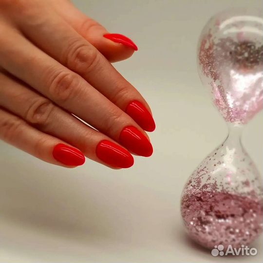 Мастер маникюра и педикюра