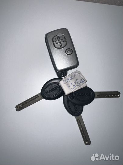 Смарт ключ toyota