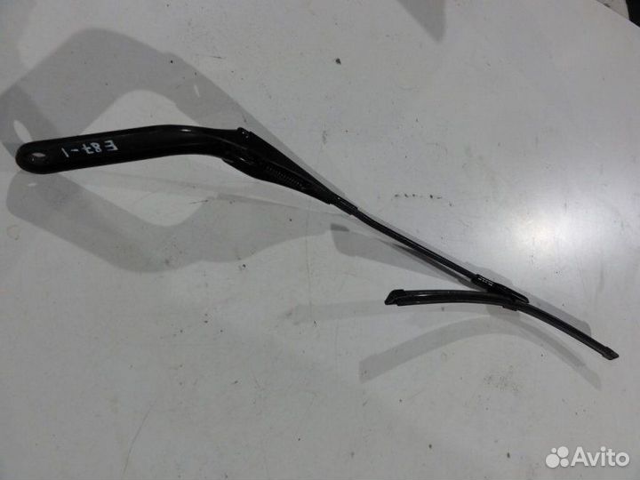 Поводок стеклоочистителя передний правый Bmw 1