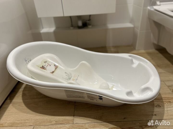 Ванночка для купания детская с горкой