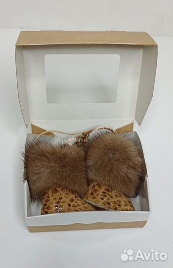 Меховые сувениры