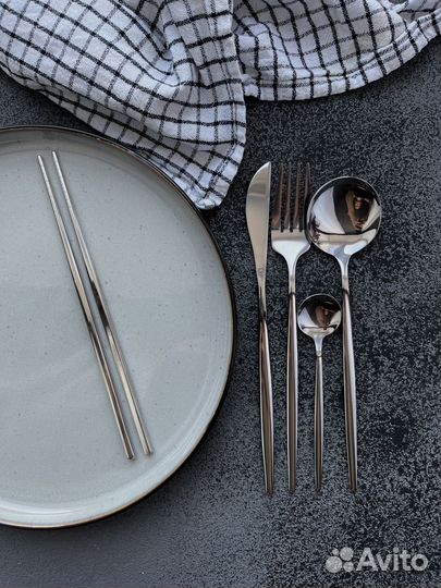 Набор столовых приборов