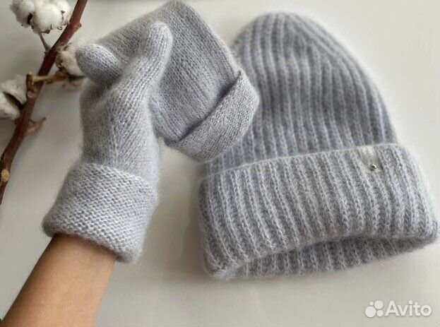 Шапка и варежки